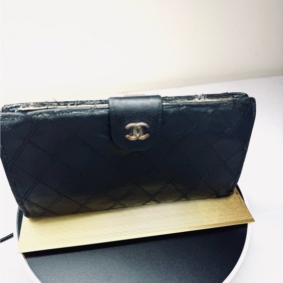 Chanel Bicolore wallet - Picture 4 of 14